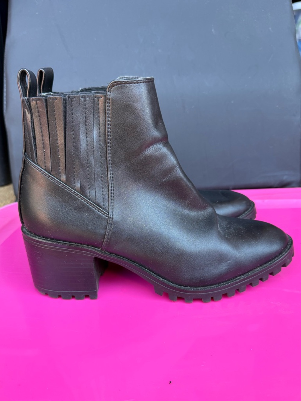 ZARA BASIC womens 39 US 8 Black Leather Elastic Sides Block Heel Ankle Boots
